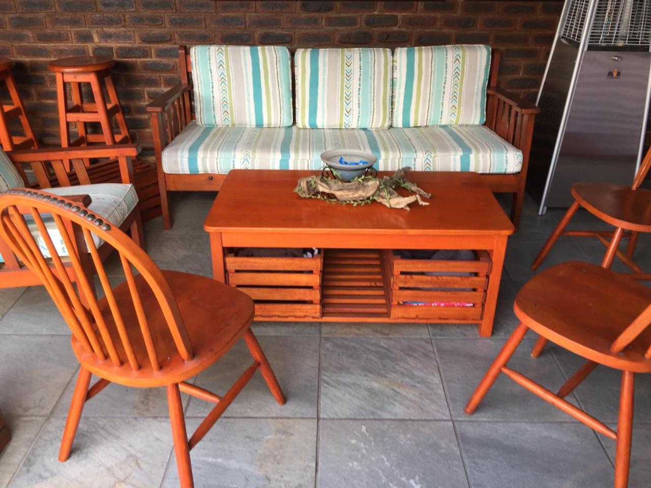 The Travel Inn Durban Bagian luar foto